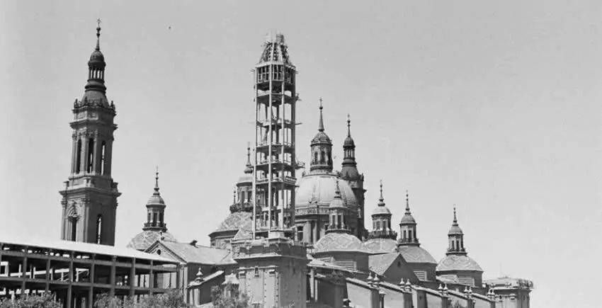 La Basílica del Pilar se construyó en 300 años
