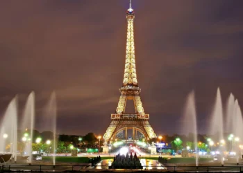 Curiosidades de la Torre Eiffel que te sorprenderán