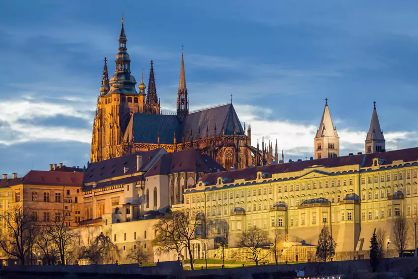 El Castillo de Praga es el tercero más grande del mundo