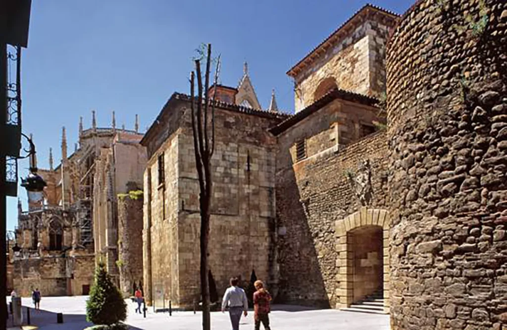 Murallas de León