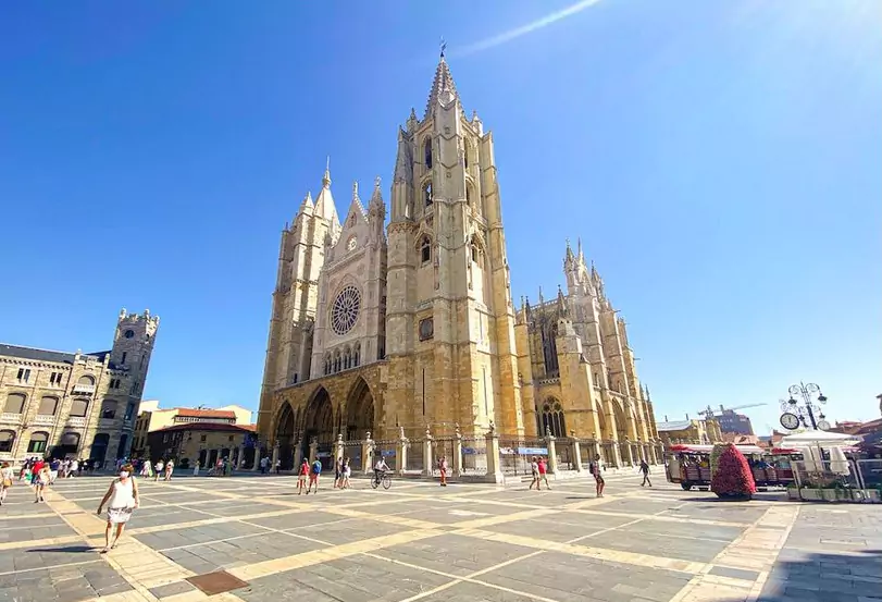 Qué ver en León:  La catedral de León