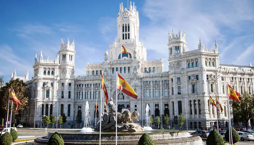 Qué ver en Madrid: Plaza de Cibeles