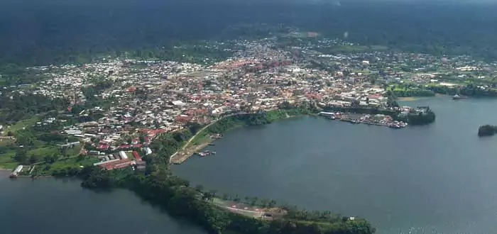 Vista aérea de la ciudad de Malabo