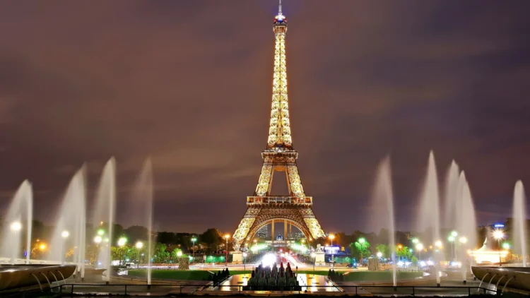 Curiosidades de la Torre Eiffel que te sorprenderán