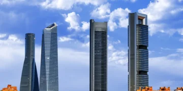 Detalles de los edificios más altos de España