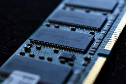 ¿Qué es la memoria RAM? Funciones, usos y características