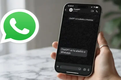 ChatGPT vuelve a WhatsApp tras una decisión de la UE y ya está funcionando para algunos usuarios