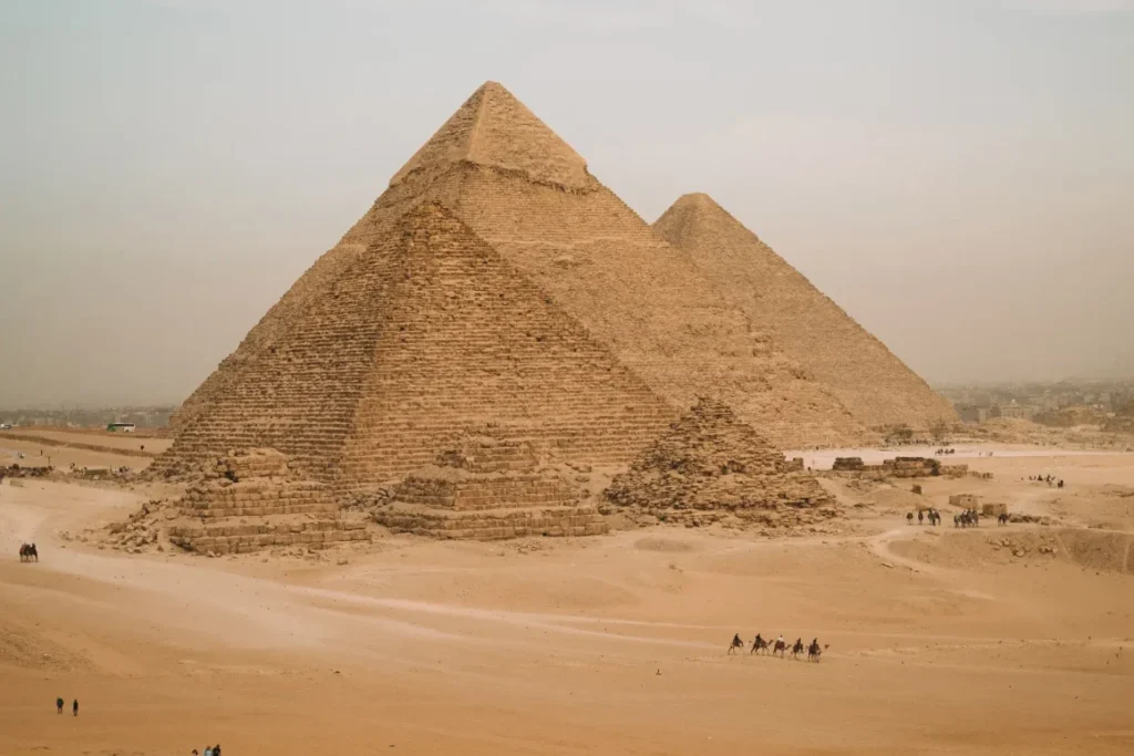 Guarda la única de las 7 maravillas del mundo antiguo todavía en pie
