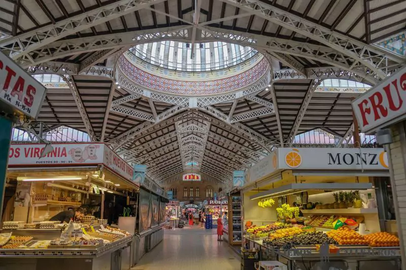 Entrar en el Mercado Central, otra de las cosas que hacer en Valencia