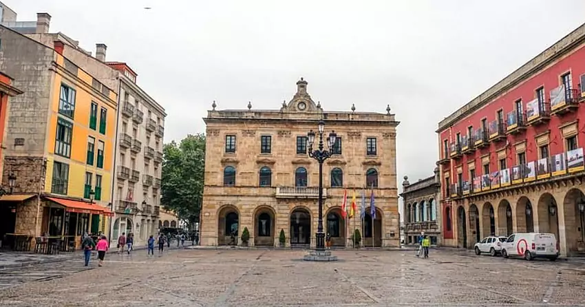 Plaza Mayor de Gijón