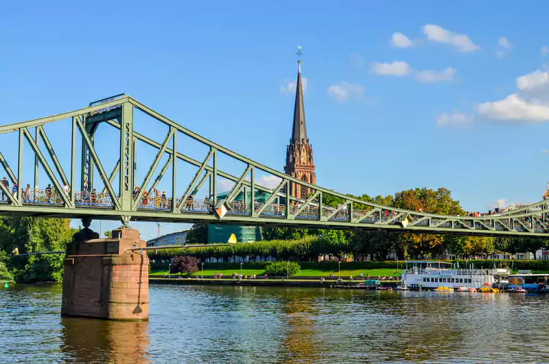El Puente de Hierro