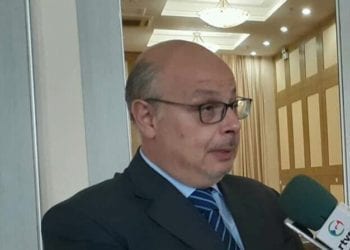 El embajador de España en Guinea Ecuatorial, Guillermo López Mac-Lellan ha denunciado la práctica de estafa de visados para España.