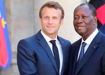 Emmanuel Macron tacha de "error" el colonialismo en África en presencia de alassane ouattara