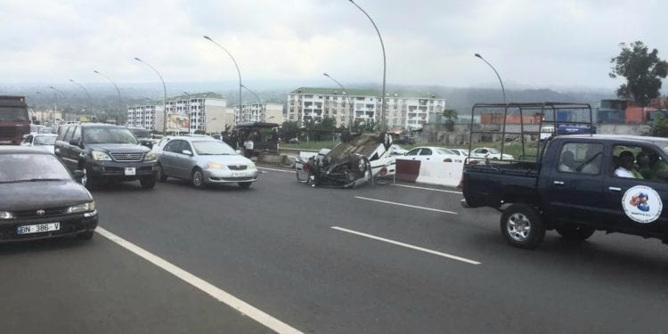 Un accidente de tráfico en la autovía Malabo deja dos heridos.