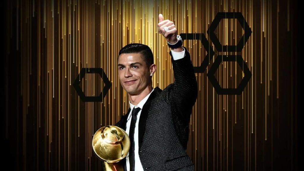 Cristiano Ronaldo se alza con su sexto Globe Soccer