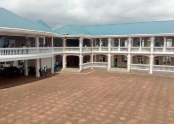 Los centros educativos de Malabo clausuran el primer trimestre 2019/2020