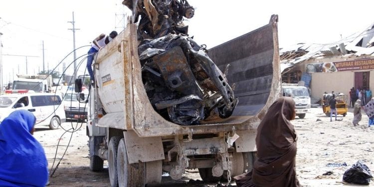 Un camión bomba sacude la capital Somalí Mogadiscio dejando 61 muertos