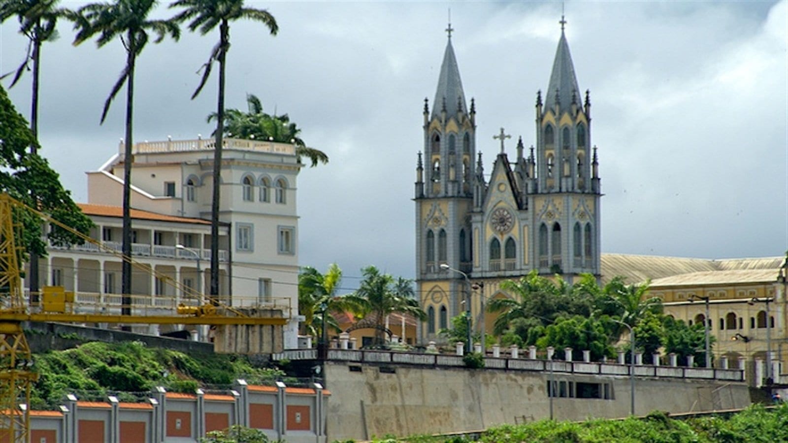 Catedral de Santa Isabel, Malabo Capital de Guinea Ecuatorial