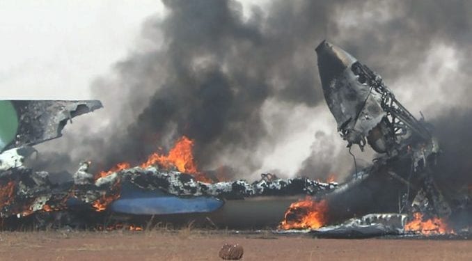 18 muertos, cuatro de ellos niños, en el accidente de un avión militar en Sudán