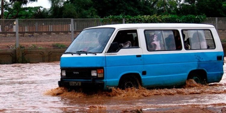 Angola: fuertes lluvias torrenciales en Luanda matan a 41 personas