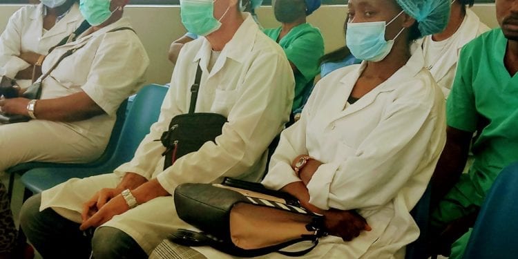En Guinea Ecuatorial 3 de los 429 personal sanitarios infectados por la covid-19 han perdido la vida