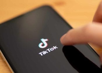 Berlin (Germany), 07/07/2020.- (FILE) - A close-up shows the video-sharing application TikTok on a smart phone in Berlin, Germany, 07 July 2020 (reissued 14 September 2020). According to statement issued by Microsoft, Chinese company ByteDance refused to sell its USA operations of TikTok to the US tech giant. (Alemania, Estados Unidos) EFE/EPA/HAYOUNG JEON