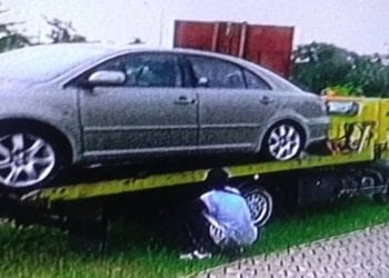 Comienza la operación de desmantelamiento de vehículos en los lugares no autorizados