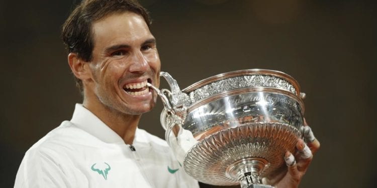 El mejor Rafa Nadal barre a Djokovic para su 13º Roland Garros y el récord de Federer