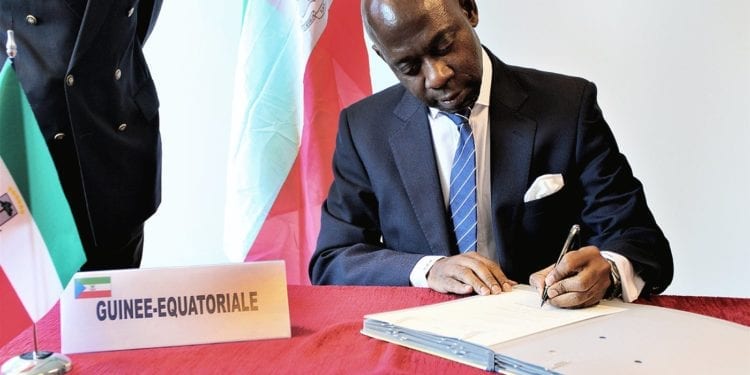 Guinea EcuNvono-Ncá participa en el diálogo de la UE sobre la seguridad marítima en el Golfo de Guineaatorial firma el Acuerdo de Georgetown revisado