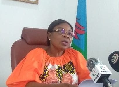 La Ministra de AA. SS condena la violencia contra la mujer y la niña en todas las dimensiones en GE
