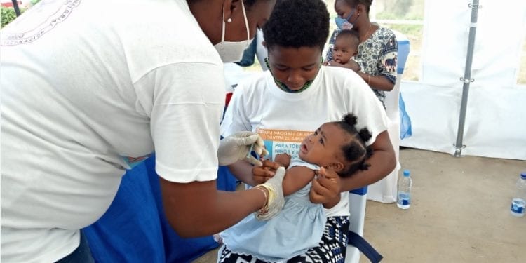 Lanzamiento de la campaña de vacunación contra el sarampión en Guinea Ecuatorial