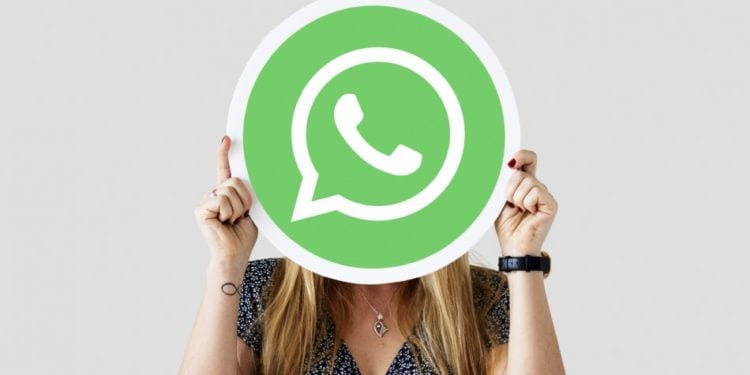 WhatsApp borrará tu cuenta si usas una de estas apps en el móvil