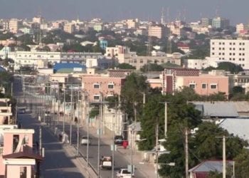 Los combatientes de Al-shabab toman el control de la mayor parte de la capital, Mogadiscio