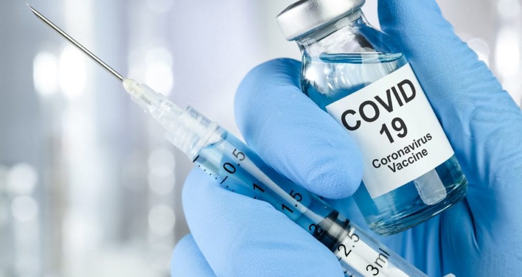 China y Cuba desarrollan compleja vacuna contra nuevas variantes de COVID-19