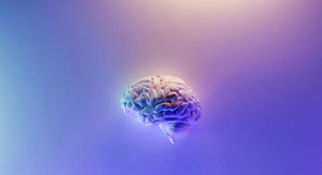 El casco magnético que combate los tumores cerebrales