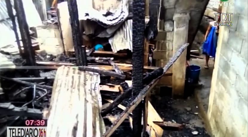 Un incendio deja totalmente calcinada cuatro viviendas en el barrio Santa María 5