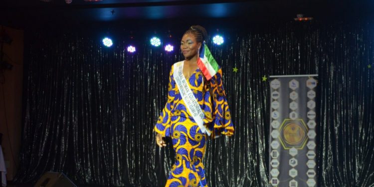 La ecuatoguineana Dorotea Mbengono Nguema triunfa en el Certamen Universal WOMAN OF THE YEAR 2021