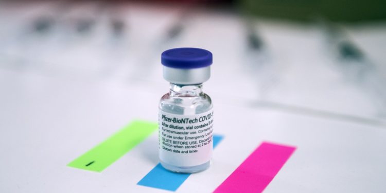 Estados Unidos  dona 110 millones de vacunas contra el COVID-19 a 65 países