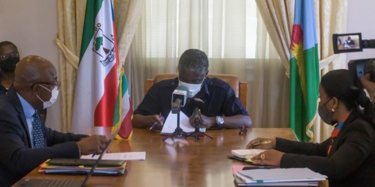 Alrededor de 98 empresas que operan en Guinea Ecuatorial deben más de mil millones al Estado desde el año 2014