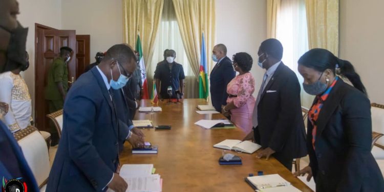 Nguema Obiang quiere que se indemnice a las primeras 82 víctimas mortales del 7M antes del fin del año