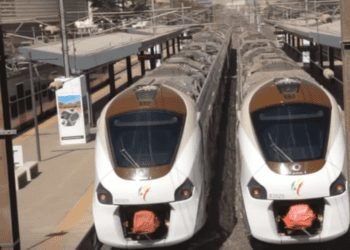 Los primeros trenes regionales de Senegal hacen el primer viaje entre Dakar y Diamniadio