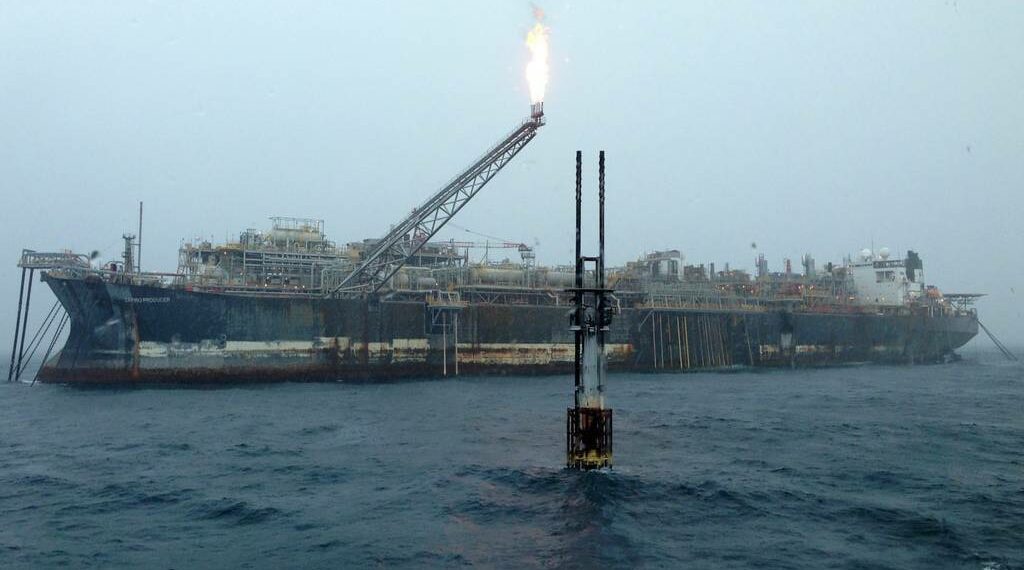ÚLTIMA HORA: La empresa Mobil Equatorial Guinea Inc anuncia la entrada de agua en el buque de producción de Zafiro