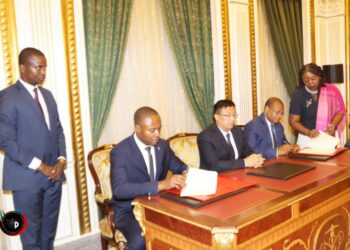 Guinea Ecuatorial y Sinohydro firman el cotrato para el proyecto de interconexión elétrica entre Guinea Ecuatorial y Gabón
