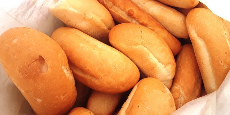 Las panaderías de Bata tienen hasta el 3 de julio para mejorar la calidad de sus panes