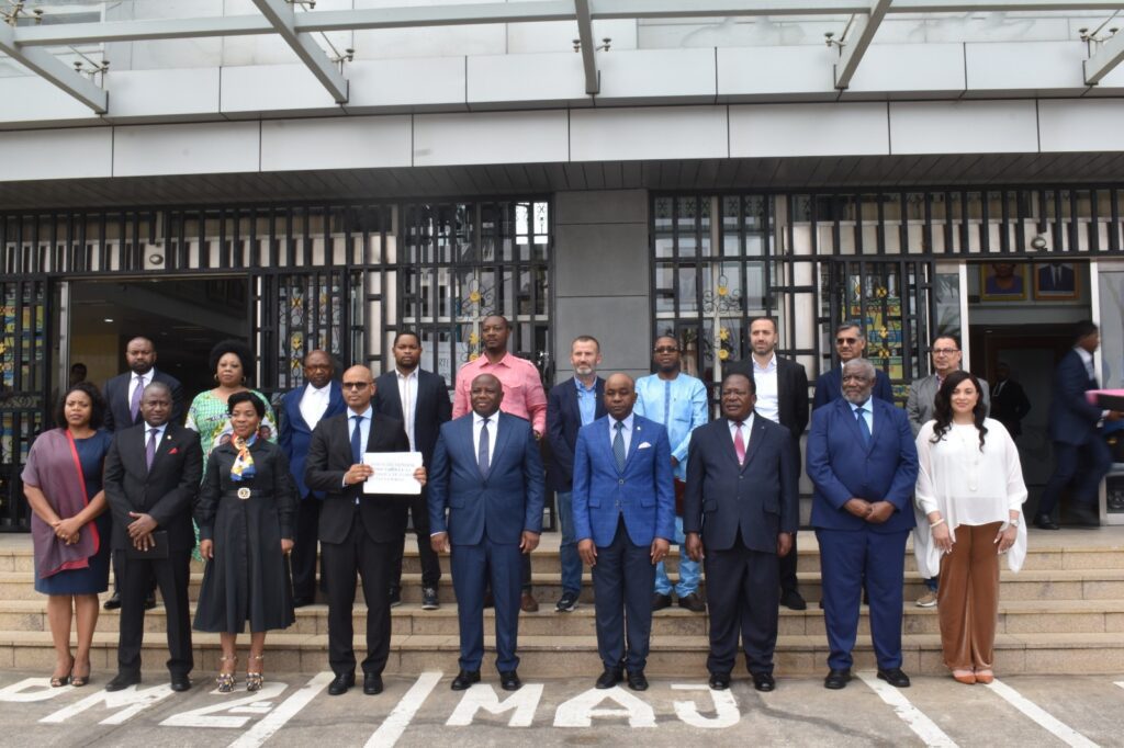 La nueva Ley Tributaria de Guinea Ecuatorial entra en vigor después de