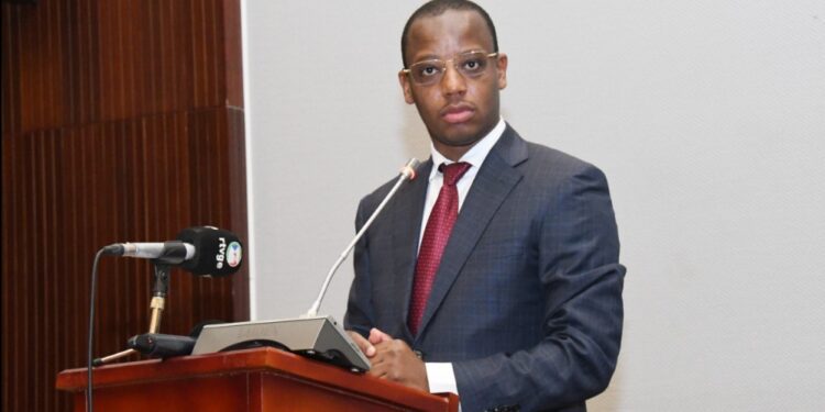 Irvin Simbarashe, director del Centro Médico La Paz