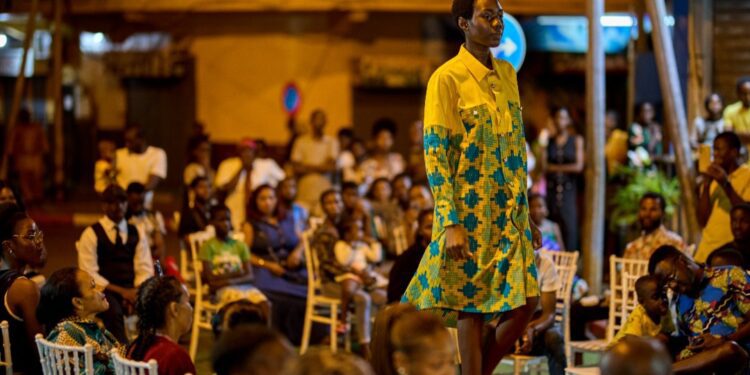 Fuente: Casa de Moda Lucas Escalada