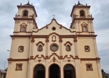 Catedral de Bata/Imagen de archivo