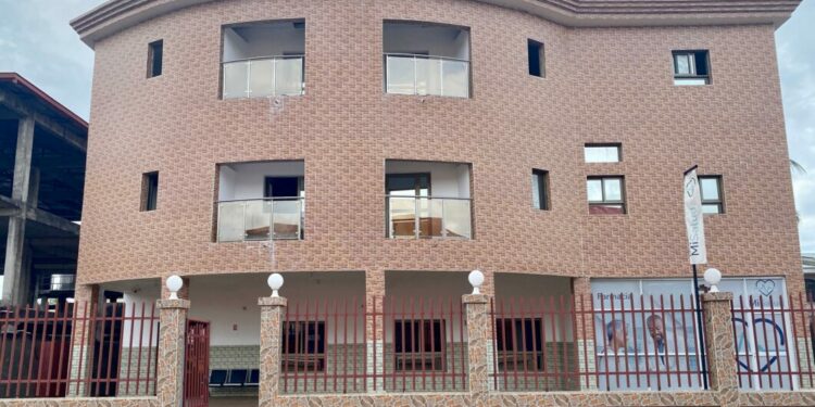 Fachada de la Clínica "Mi Salud", ubicada en el barrio Paraíso.