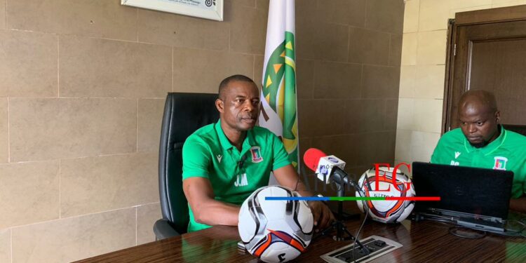 Juan Micha, seleccionador nacional.